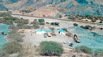 Cedla asegura que en Molle Aguada se sigue explotando oro