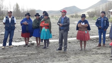 Comienza la construcción del puente vehicular en el río Papa Chacra