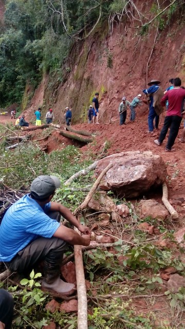 Culpina: Sedcam trabaja en la limpieza del camino Cañón Verde-El Palmar