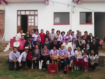 Culpineños en Sucre festejan la unión de compadres y comadres