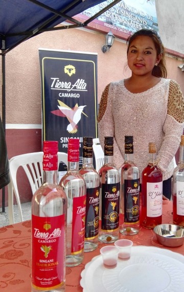 Distribuidora promociona vinos y singanis del Valle de Cinti con cata en Sucre