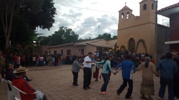 La Pascua de Las Carreras convoca a gran cantidad de feligreses