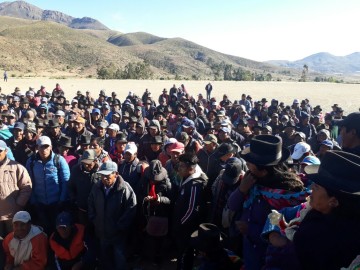 La región de los Cintis sale a bloquear caminos en defensa del Incahuasi