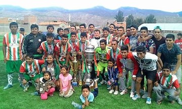 Litoral logra la hazaña y el tricampeonato de fútbol en Camargo