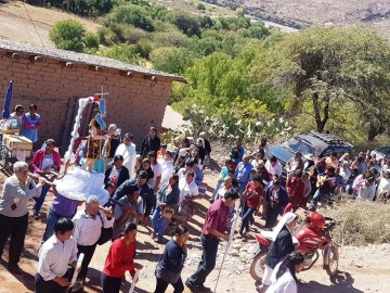 Masiva presencia de gente en la festividad de San Juan del Oro