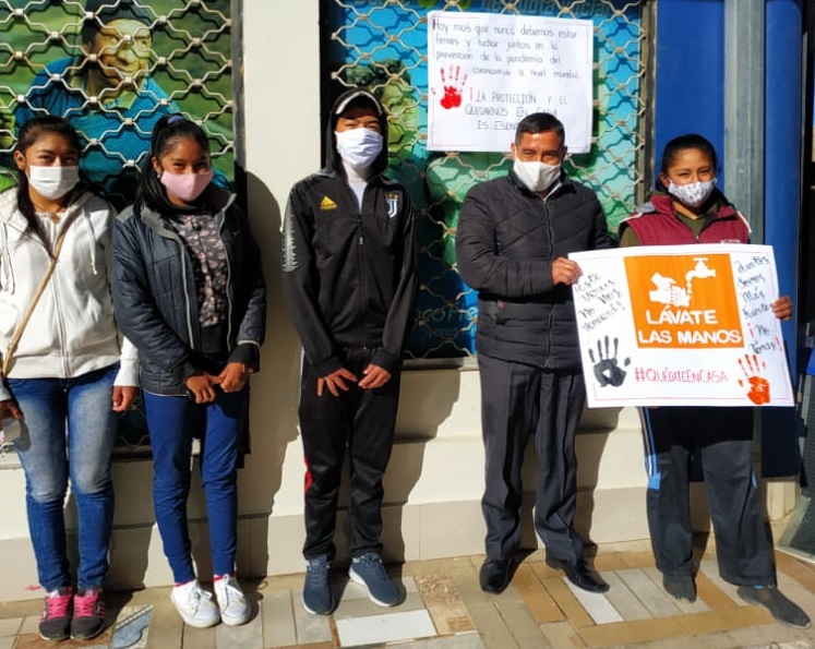 Alumnos del JAZ publican carteles con mensaje para combatir al coronavirus