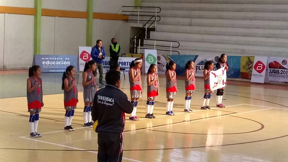 Caisa K en voleibol niñas gana a Tupiza y pasa a la final de los Pluris