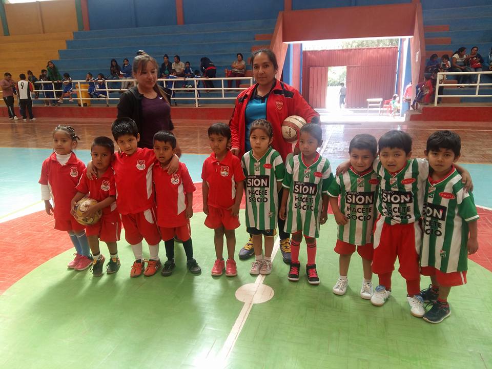 Campeonato futsal mixto reúne a más de 80 niños y niñas 