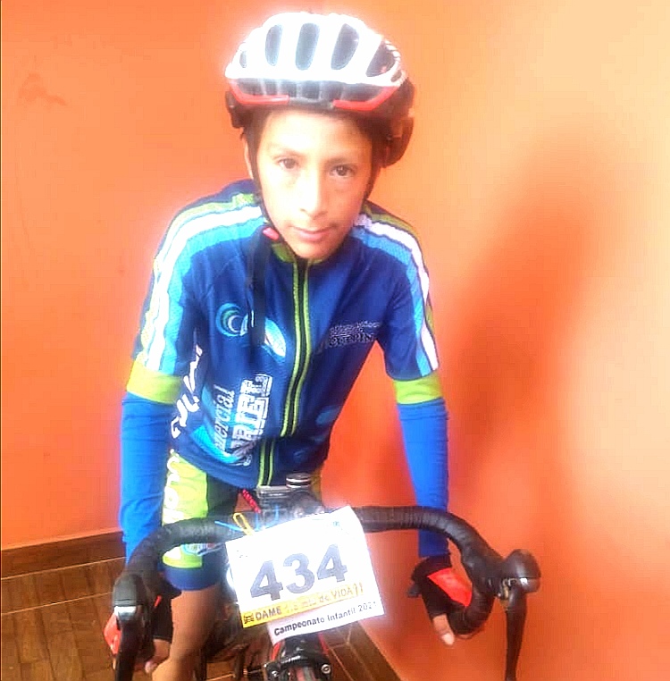 Chelito Moncada Carrizo, el niño ciclista de Culpina que aspira a ser profesional