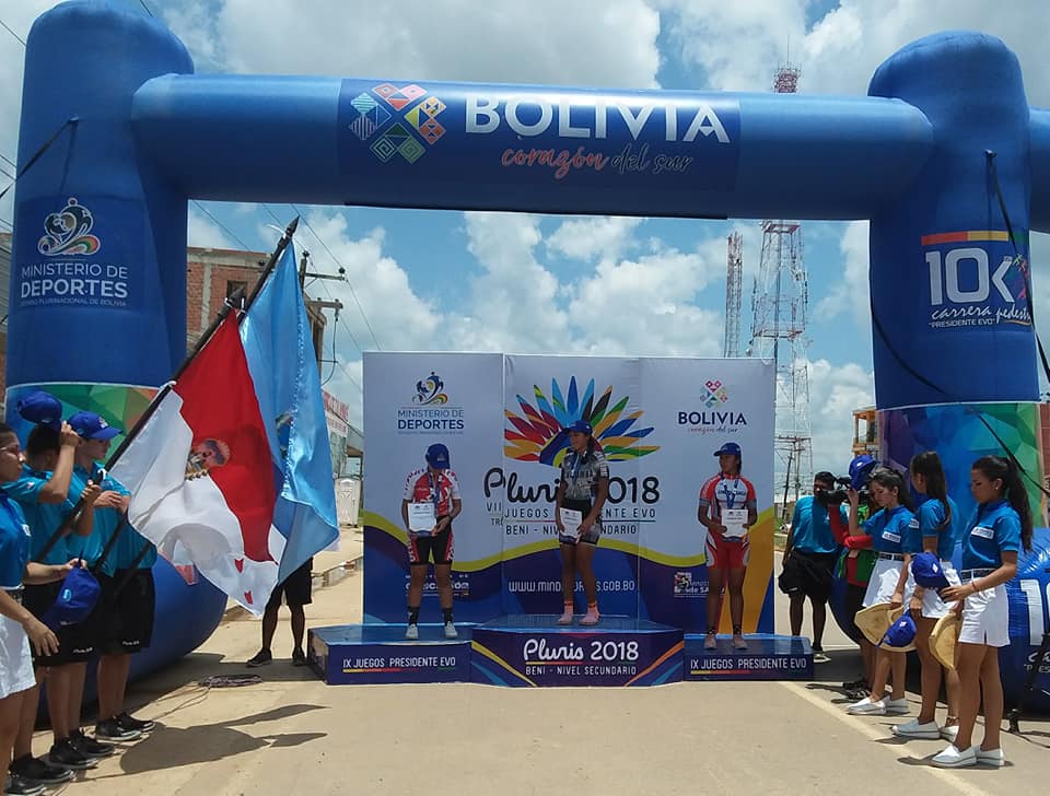 Dayne Vedia se cuelga la medalla de bronce en los pluris fase nacional