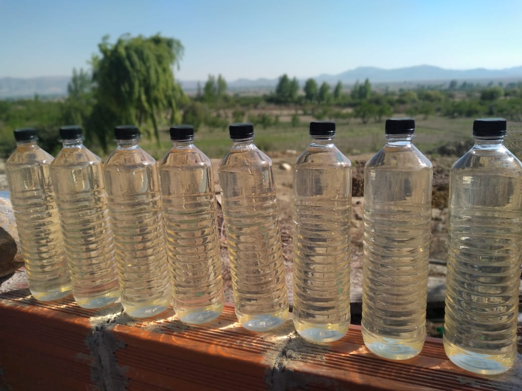 En Culpina producen vinagre de manzana y hay 4.000 litros a la venta En Culpina producen vinagre de manzana y hay 4.000 litros a la venta