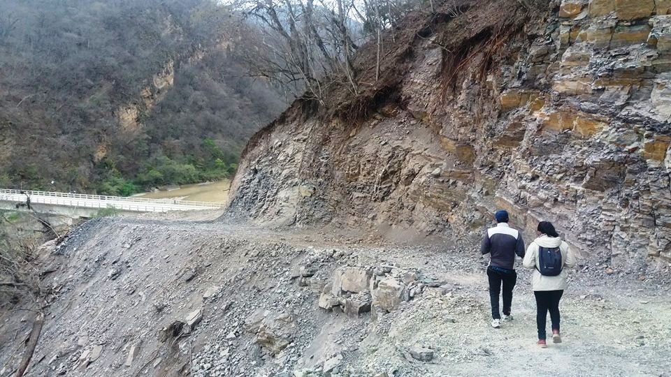 Habilitan camino El Palmar – Tarija por Cañón Verde Habilitan camino El Palmar – Tarija por Cañón Verde