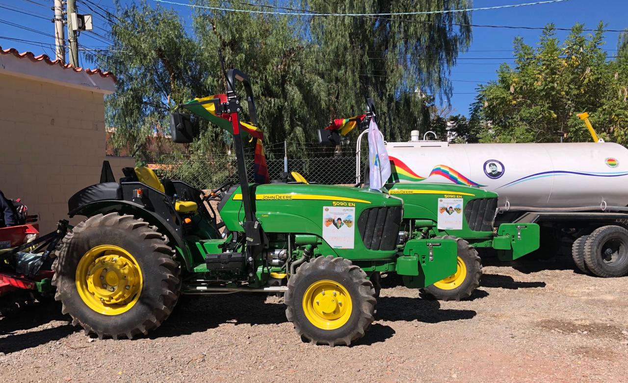 La Alcaldía de Camargo cobra Bs 50 la hora de tractor agrícola