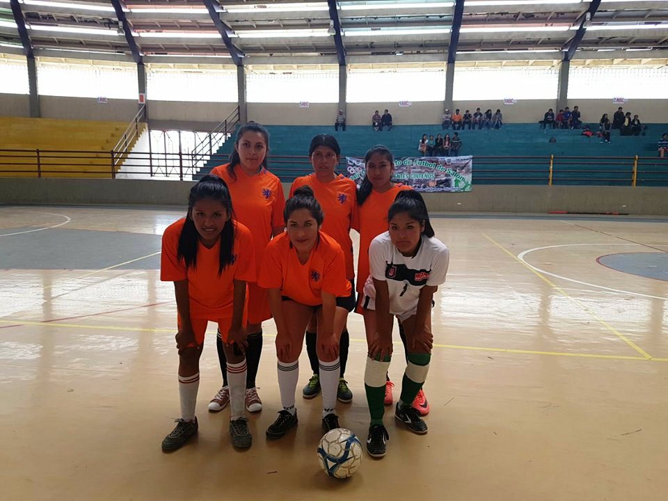Las Carreras y Villa Charcas son campeones de futsal de residentes
