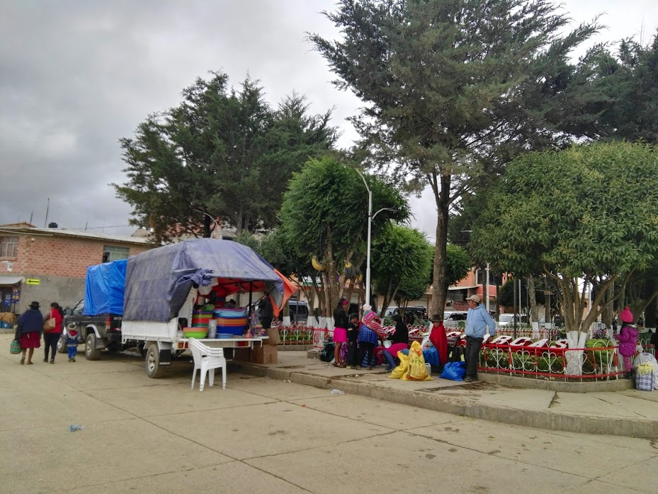 Maestros de Villa Charcas continuarán pasando clases pese a la clausura del año escolar