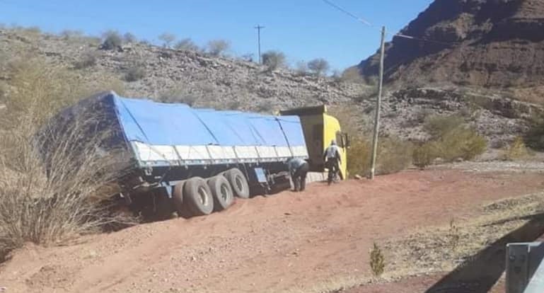 Motociclista y su acompañante mueren en la carretera Camargo-Tarija