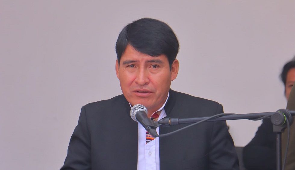 “No hubo forcejeo, Condori fue empujado”, afirma familia del Gobernador “No hubo forcejeo, Condori fue empujado”, afirma familia del Gobernador