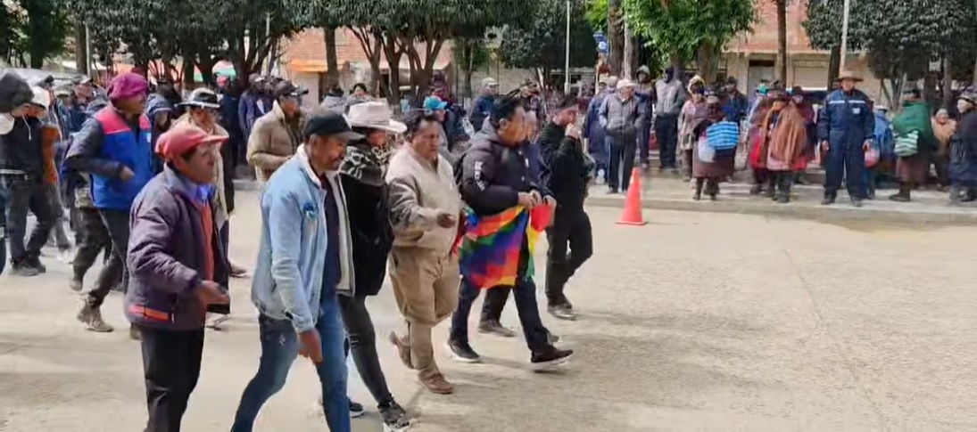 ¿Por qué la justicia ordenó un pago de más de Bs 800 mil a gente de Villa Charcas?