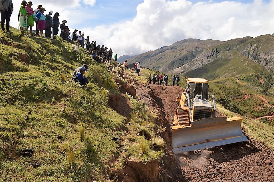 Primera fase del camino Pucapampa-Campamento será de 3 tres kilómetros