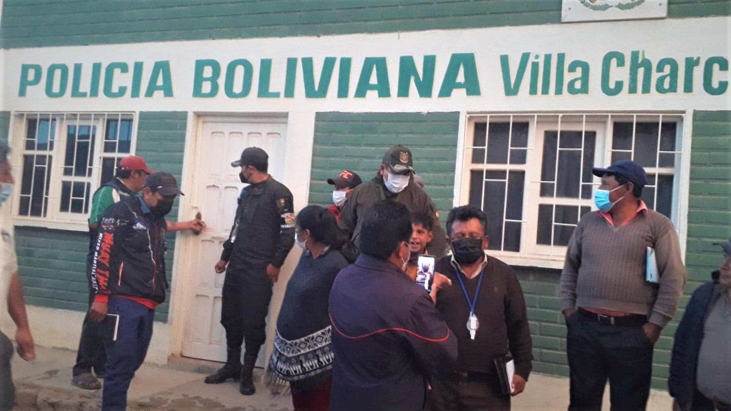 Restituyen servicio policial en Villa Charcas después de casi un mes