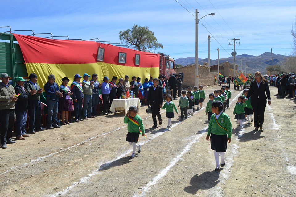 Sajlina demanda agua para riego en su 42 aniversario