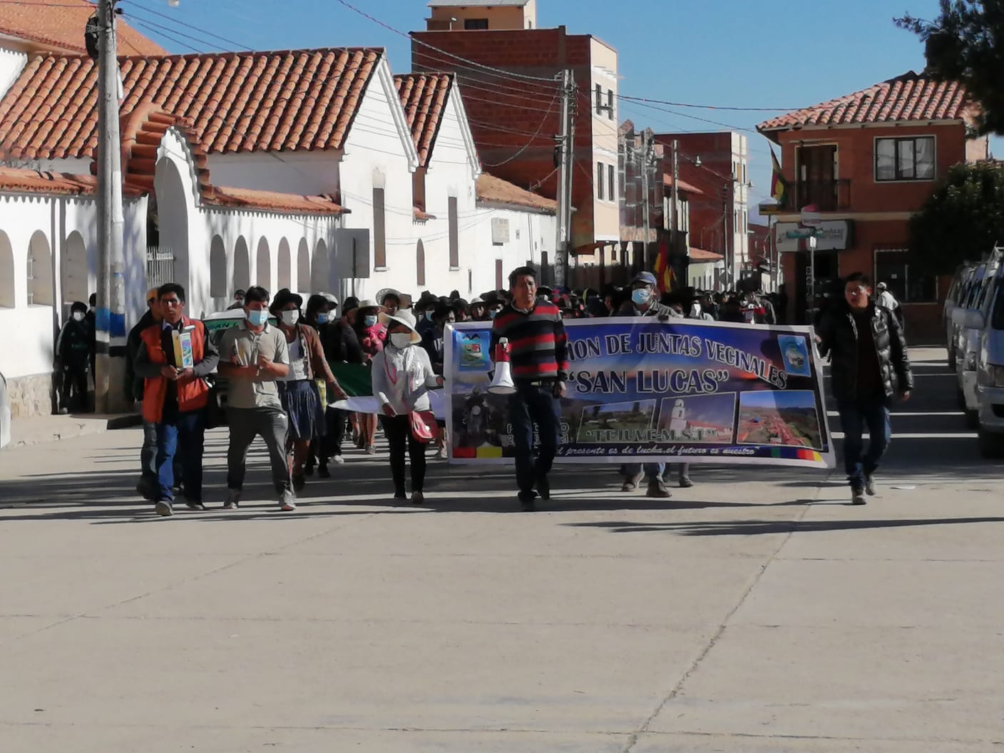 Tras marcha de vecinos, Alcaldía compromete recursos para estudio