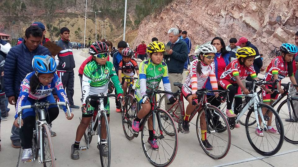 Unos 100 ciclistas del país participarán de la Copa Bolivia en Camargo