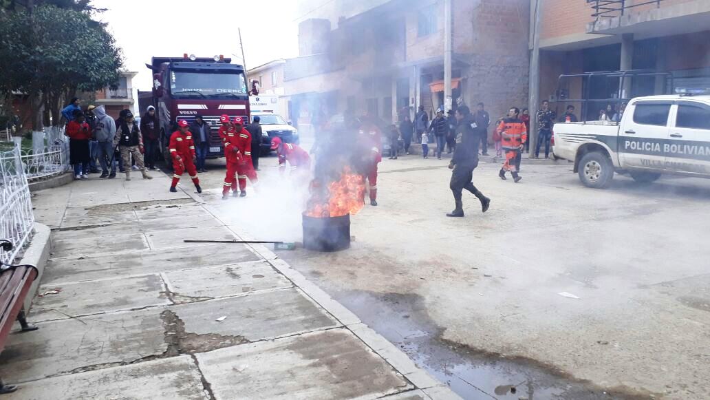 Villa Charcas conforma cuerpo de Bomberos con 12 voluntarios